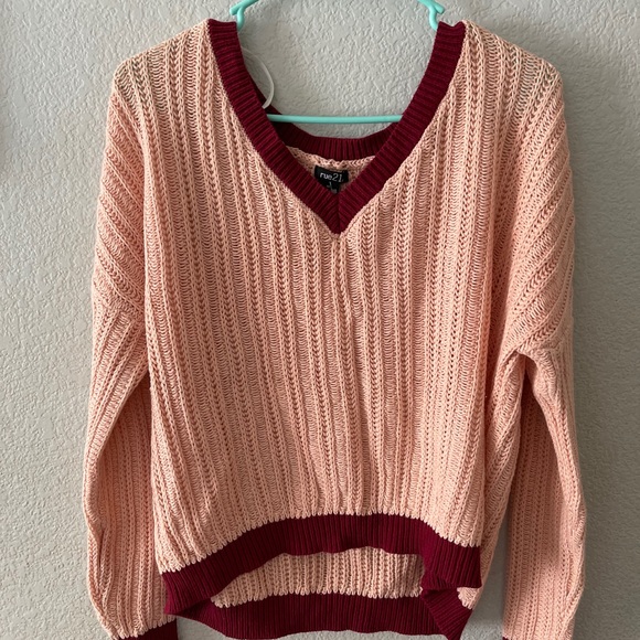 Sweater - Picture 2 of 3